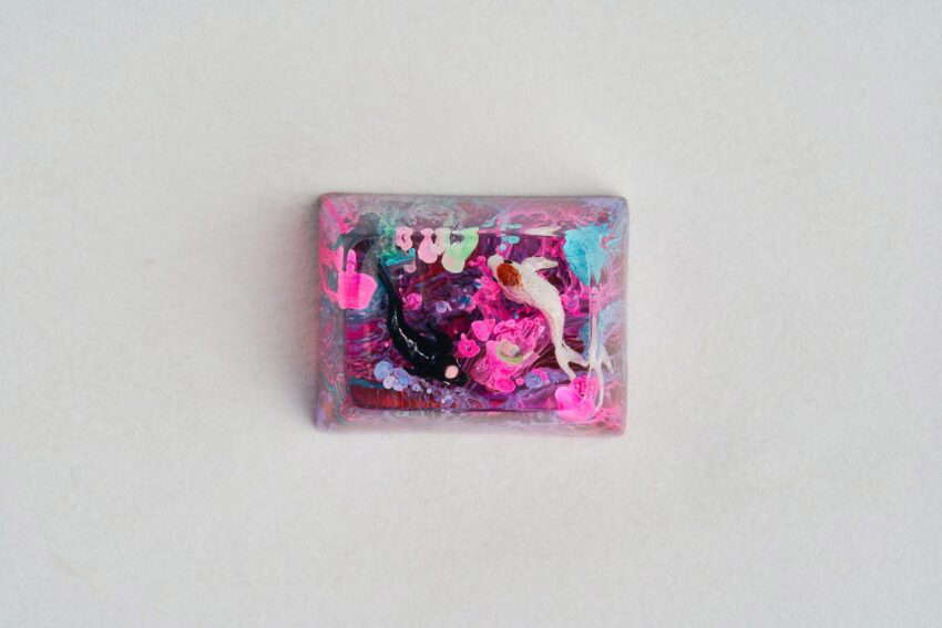 A2 Jelly Key Zend Pond Artisan Keycaps171