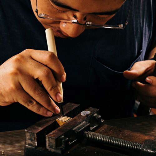 artist,making keycap,craftsmanship